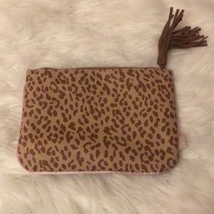 NEW CHEETAH PRINT MAKEUP BAG WITH TASSLE